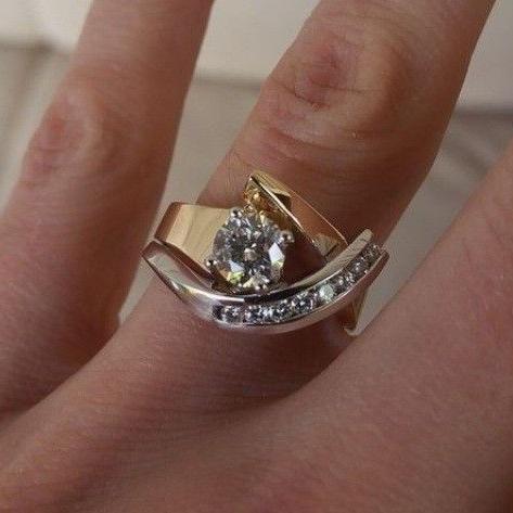 Sara| Vintage uregelmessig ring i gull og sølv med zirkonia