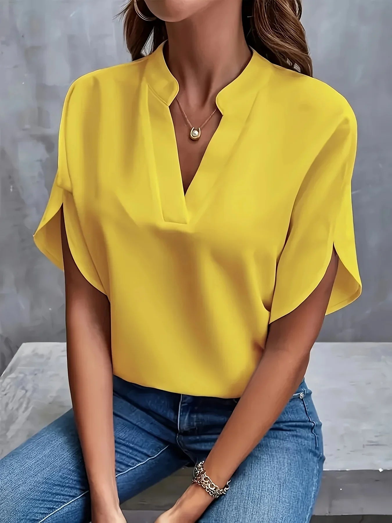 Oda | Elegant Bluse med Raffinert Snitt